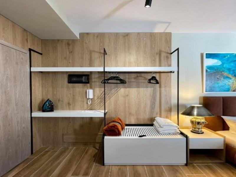 Joanna Suites image