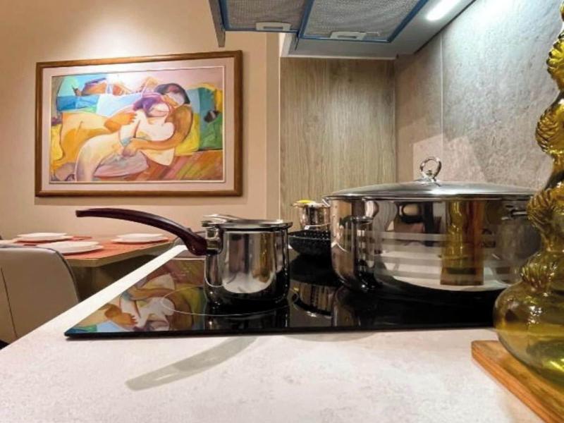 Joanna Suites image
