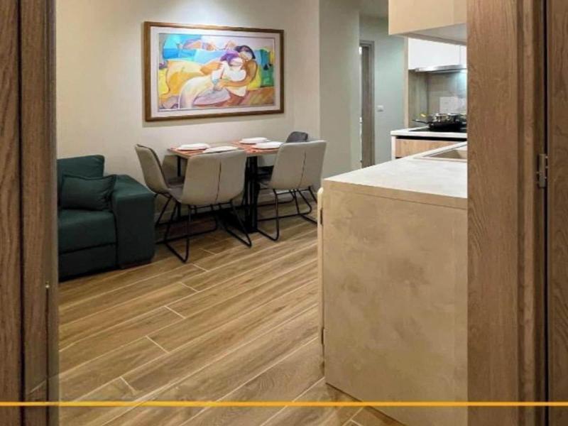 Joanna Suites image