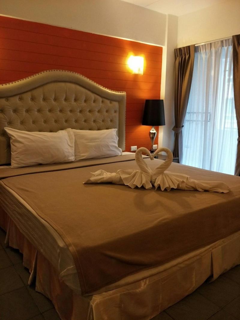 At 42 Residence image