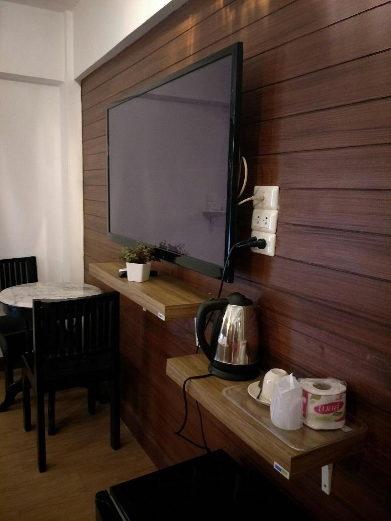 At 42 Residence image