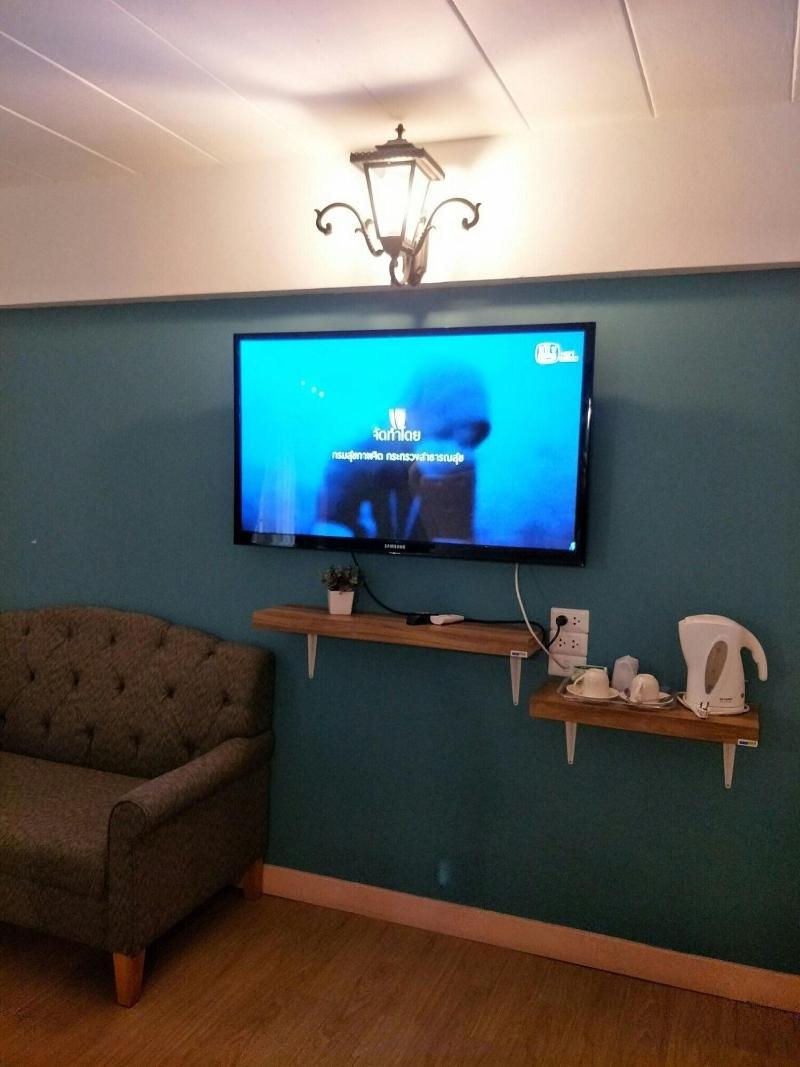 At 42 Residence image