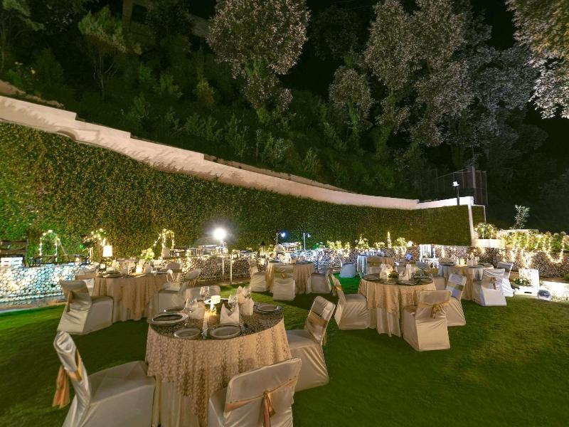 Madhuban Sarovar Portico image