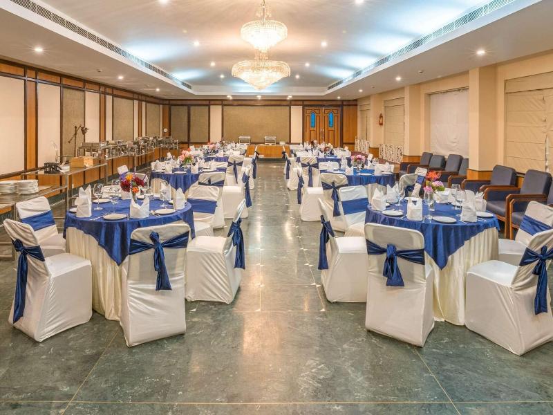 Madhuban Sarovar Portico image