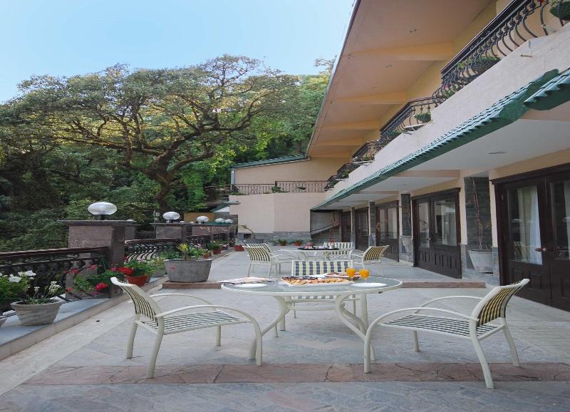 Madhuban Sarovar Portico image