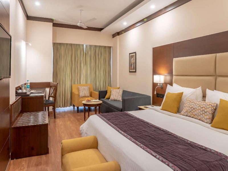 Madhuban Sarovar Portico image