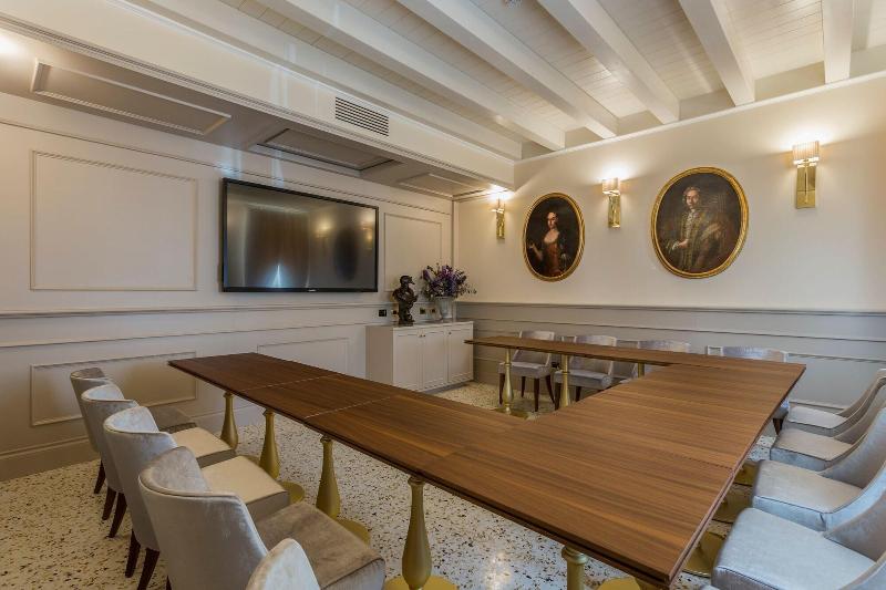 Boutique Hotel Villa Zoppi image