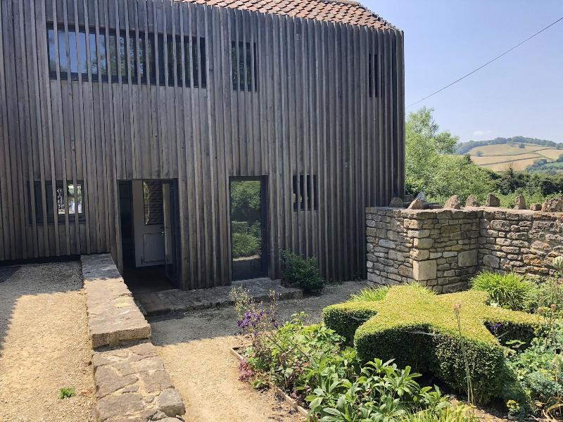 Large Boutique Holiday House With New Hot Tub Near — photo 4