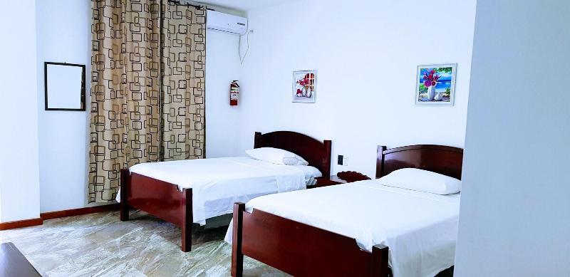 Day Night Hotel image