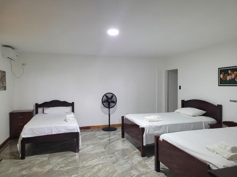 Day Night Hotel image