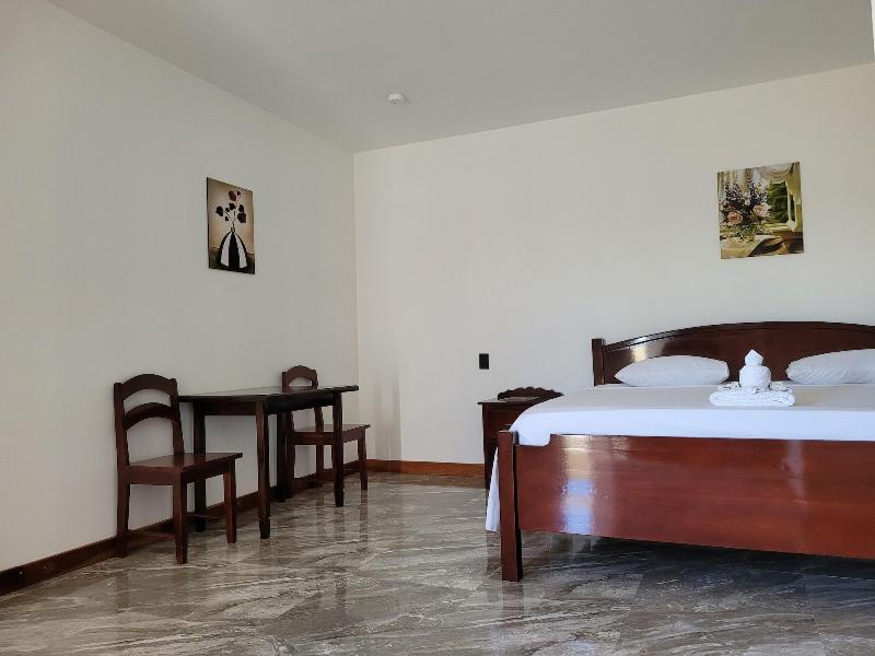 Day Night Hotel image