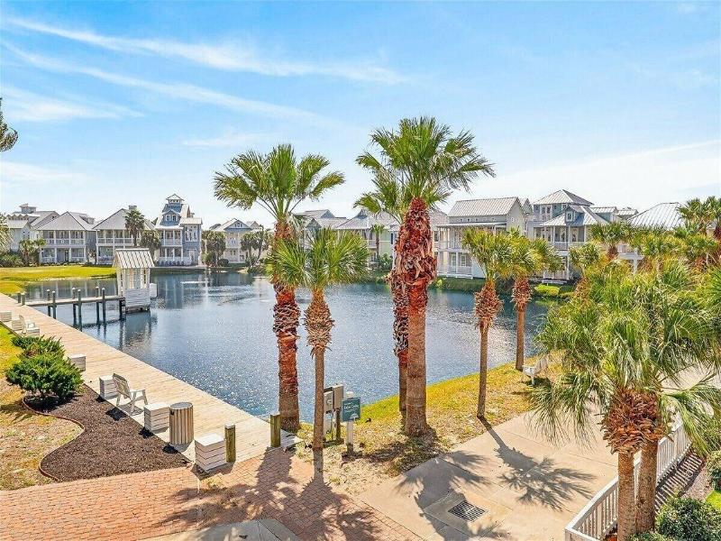 Palmetto Breeze 124 St