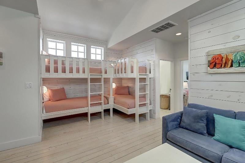 Palmetto Breeze 124 St — photo 63