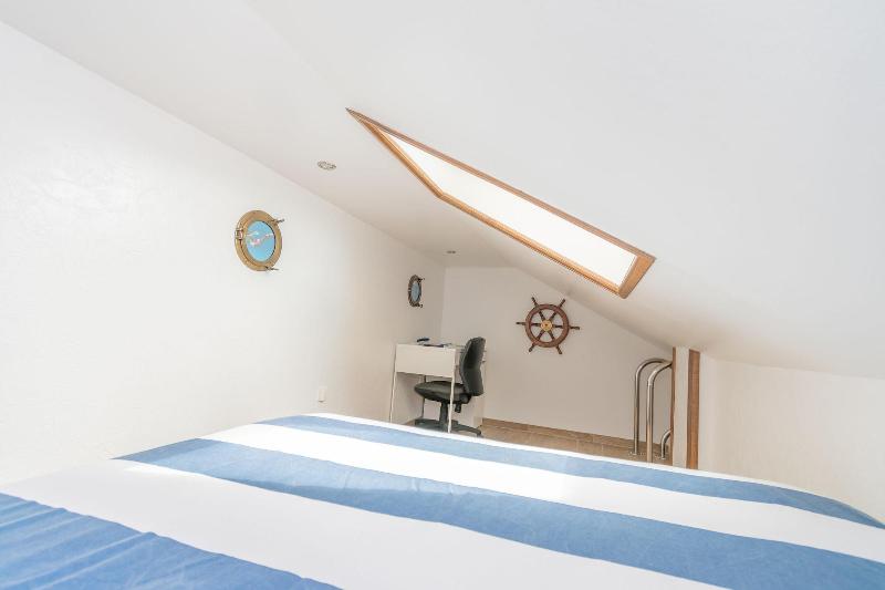Private Comfortable Apartments image