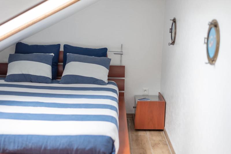 Private Comfortable Apartments image