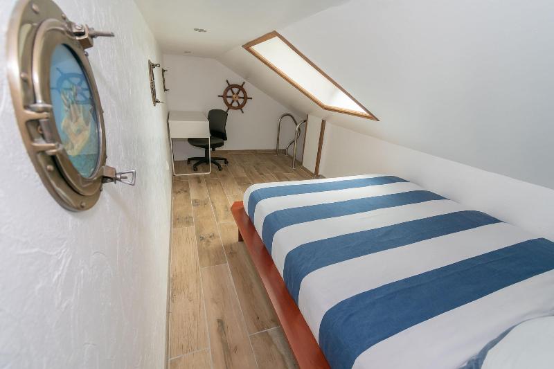 Private Comfortable Apartments image