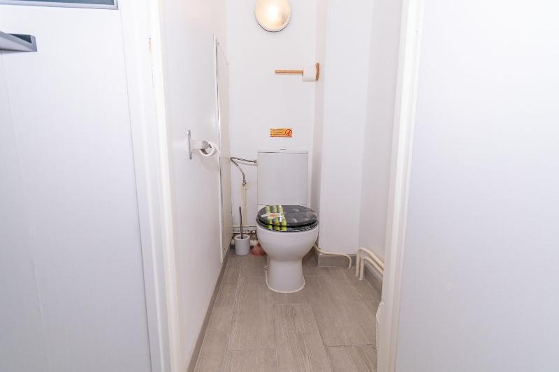 Private Comfortable Apartments image