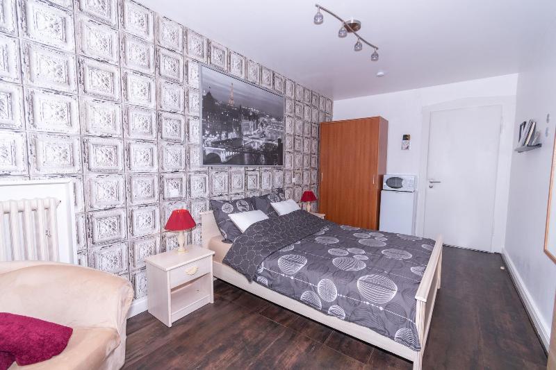 Private Comfortable Apartments image