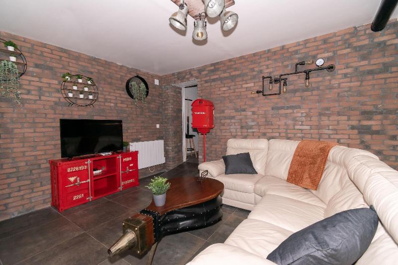Private Comfortable Apartments image