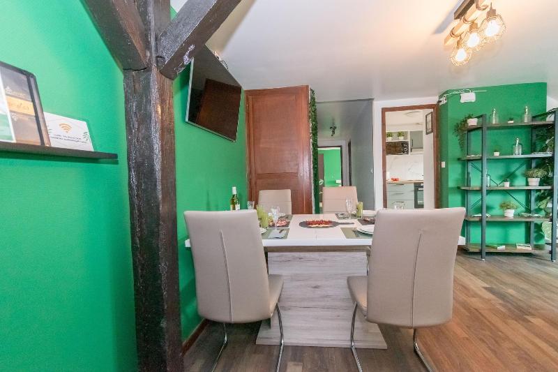 Private Comfortable Apartments image