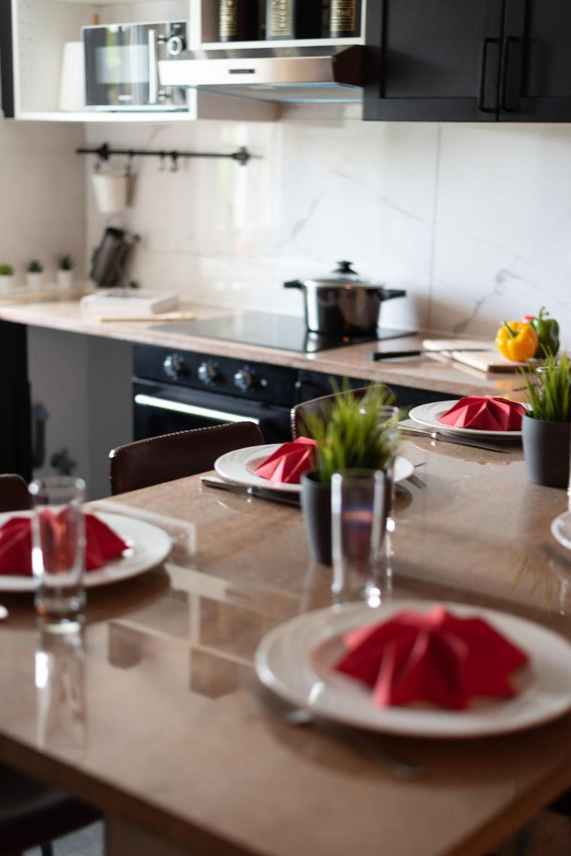 Private Comfortable Apartments image