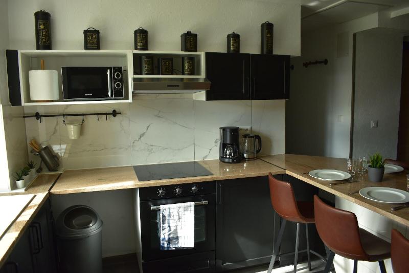 Private Comfortable Apartments image