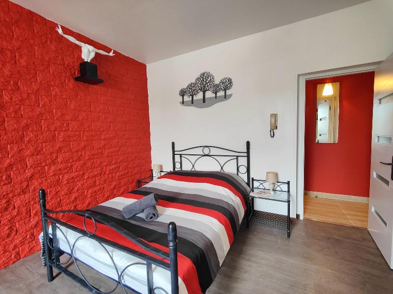 Private Comfortable Apartments image