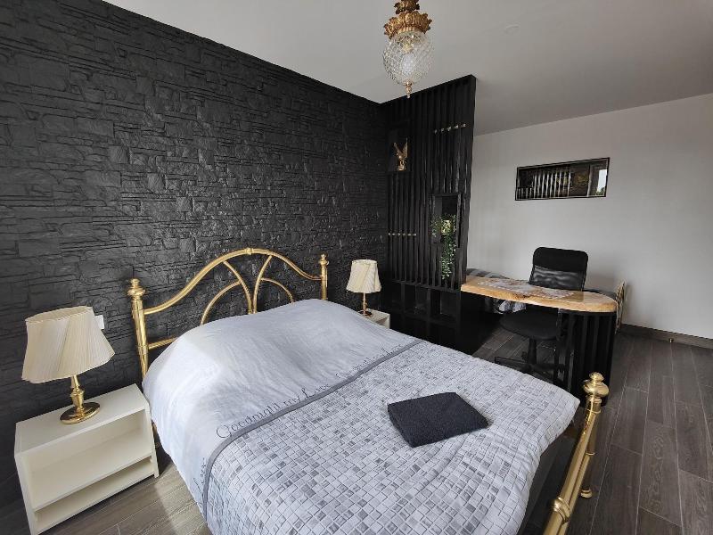 Private Comfortable Apartments image