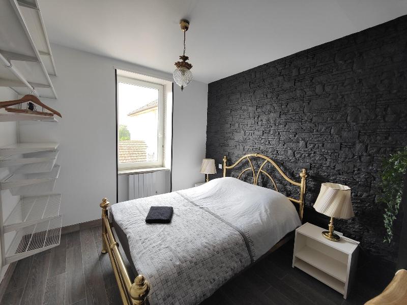 Private Comfortable Apartments image