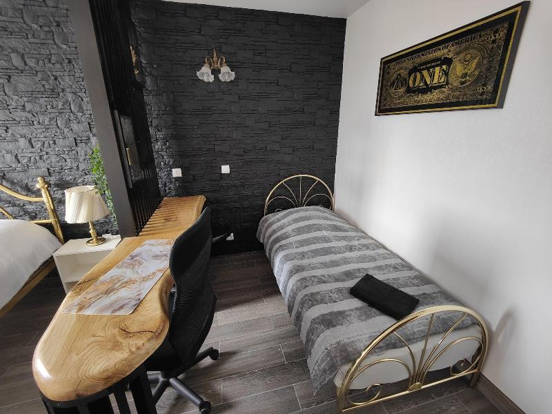Private Comfortable Apartments image