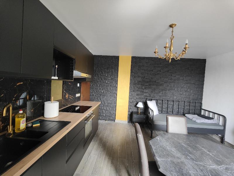 Private Comfortable Apartments image