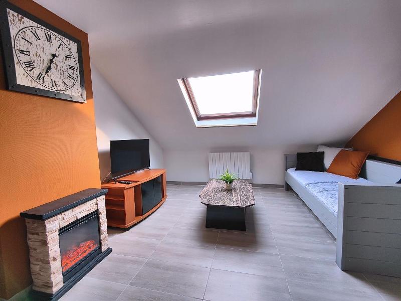 Private Comfortable Apartments image