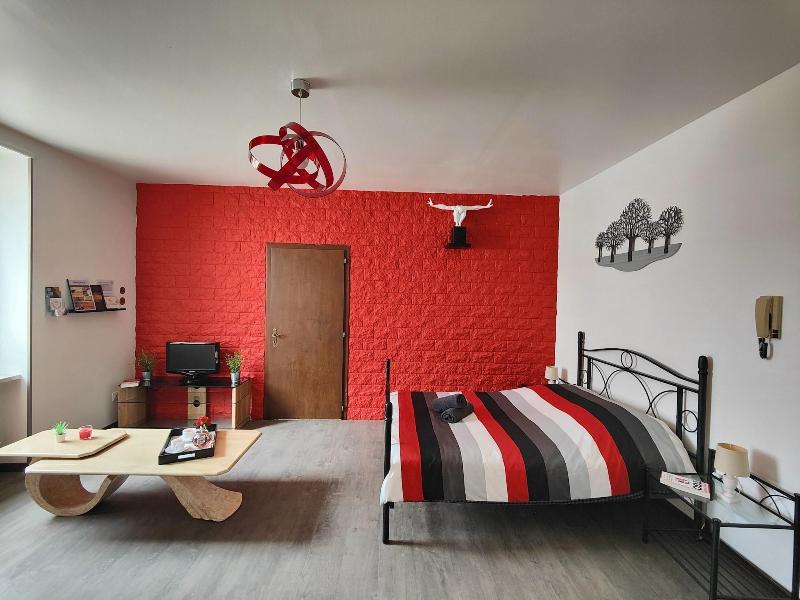 Private Comfortable Apartments image