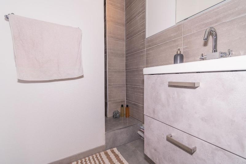 Private Comfortable Apartments image