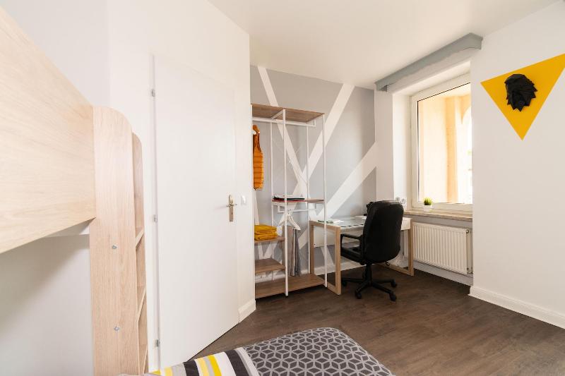 Private Comfortable Apartments image