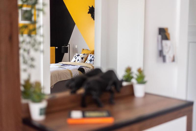 Private Comfortable Apartments image