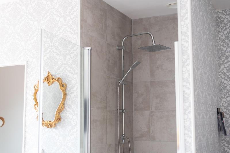 Private Comfortable Apartments image
