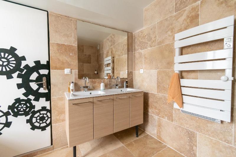 Private Comfortable Apartments image