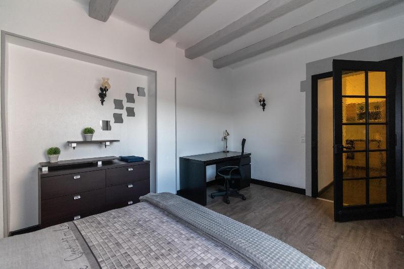 Private Comfortable Apartments image