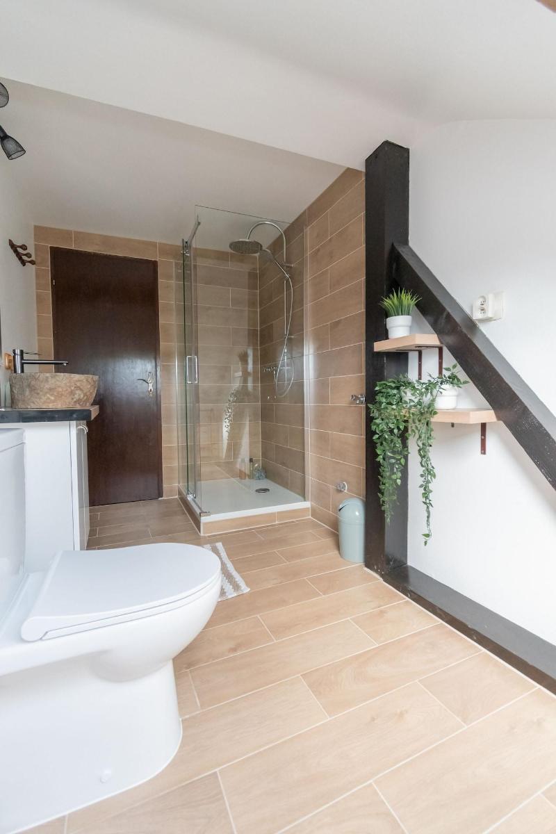 Private Comfortable Apartments image