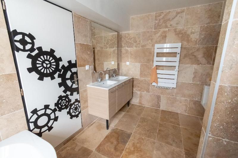 Private Comfortable Apartments image
