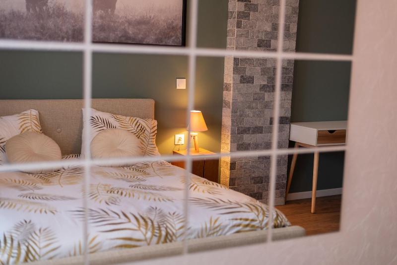 Private Comfortable Apartments image
