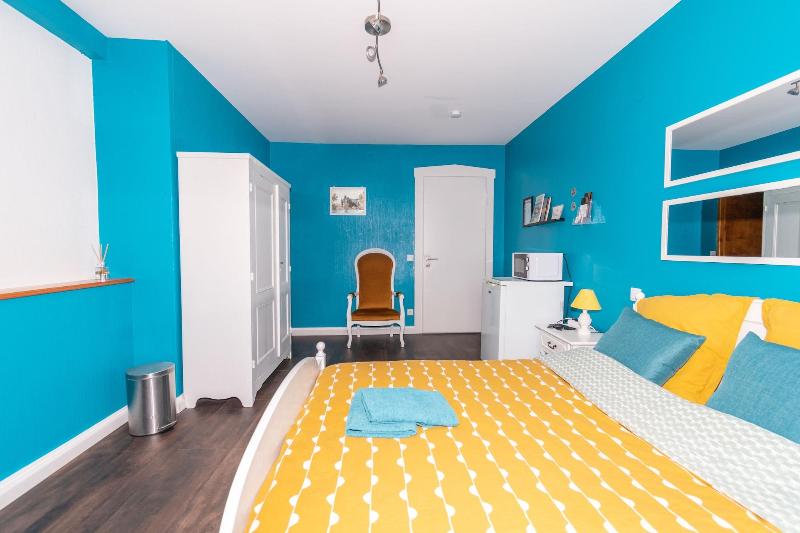 Private Comfortable Apartments image