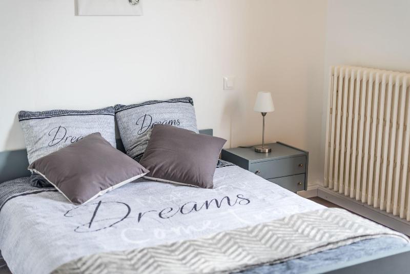 Private Comfortable Apartments image