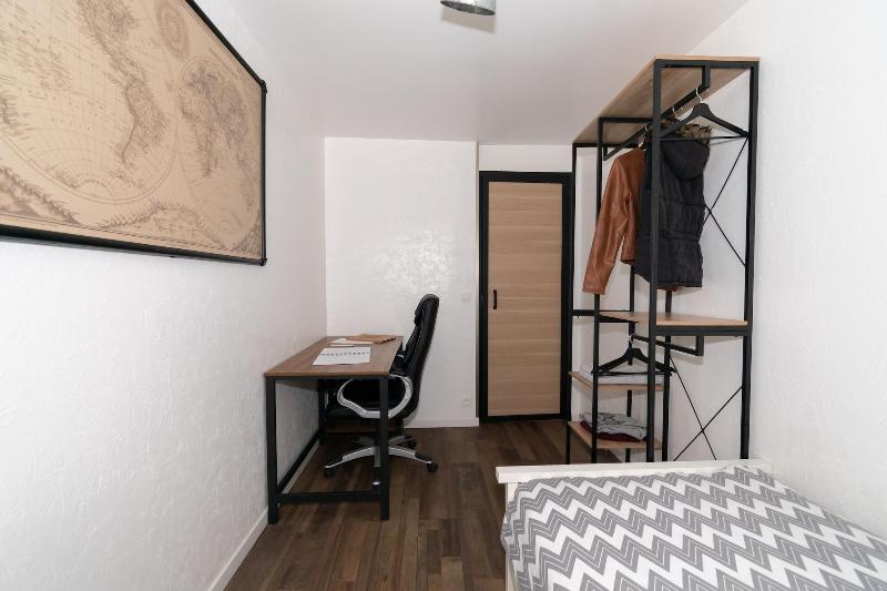 Private Comfortable Apartments image