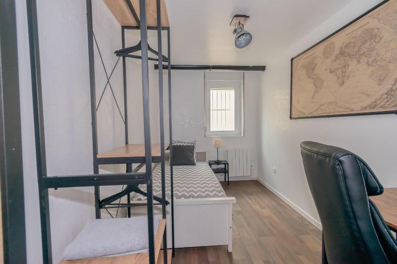 Private Comfortable Apartments image