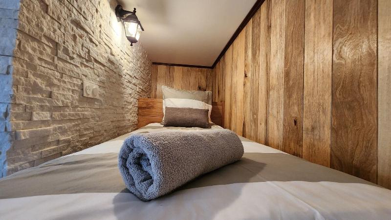 Private Comfortable Apartments image
