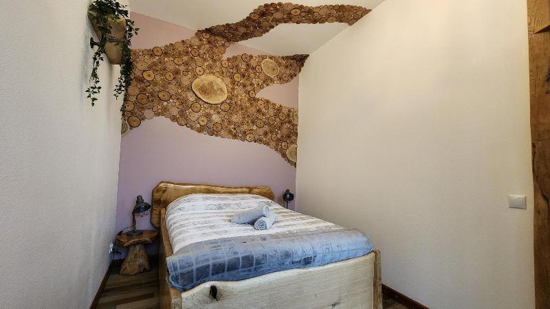 Private Comfortable Apartments image
