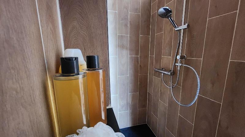 Private Comfortable Apartments image