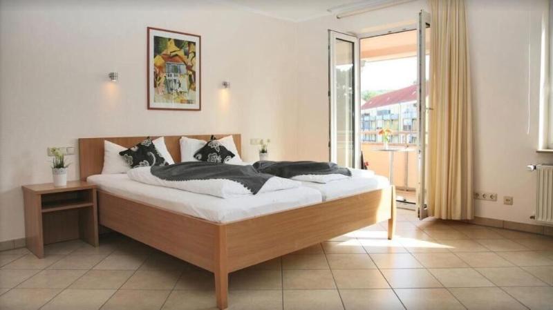 Hotel Schultheiss 52 image